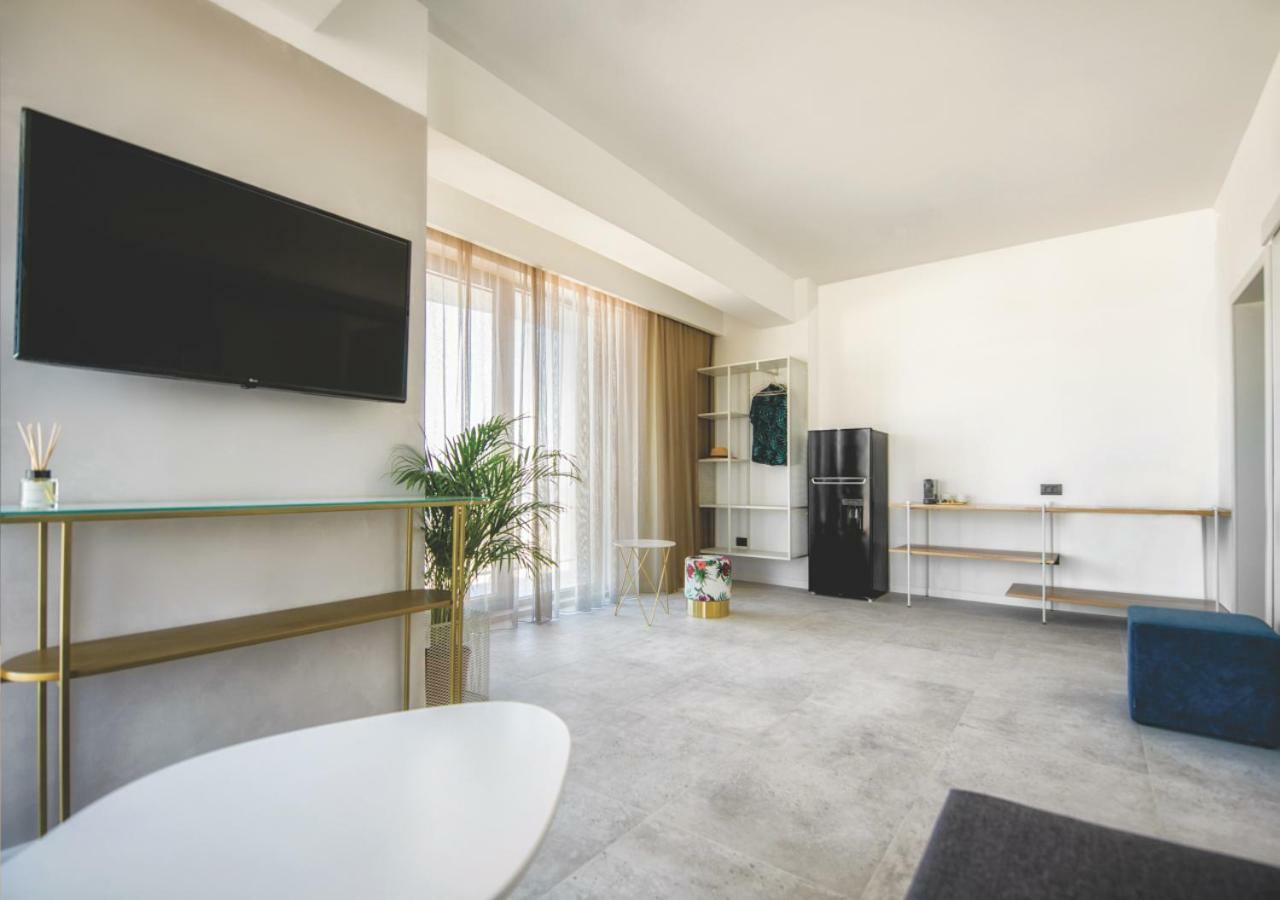 Lemon Cliff Luxury B&B ママイア エクステリア 写真