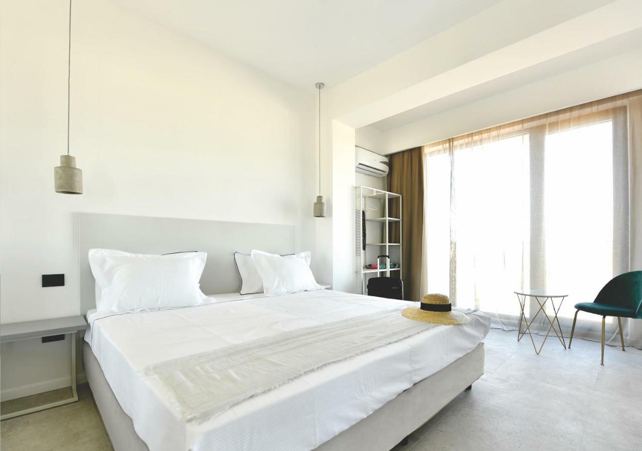 Lemon Cliff Luxury B&B ママイア エクステリア 写真