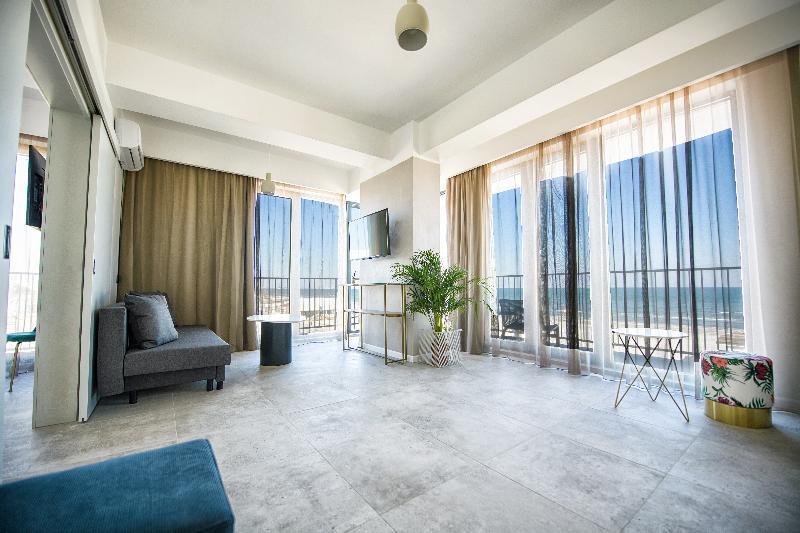 Lemon Cliff Luxury B&B ママイア エクステリア 写真